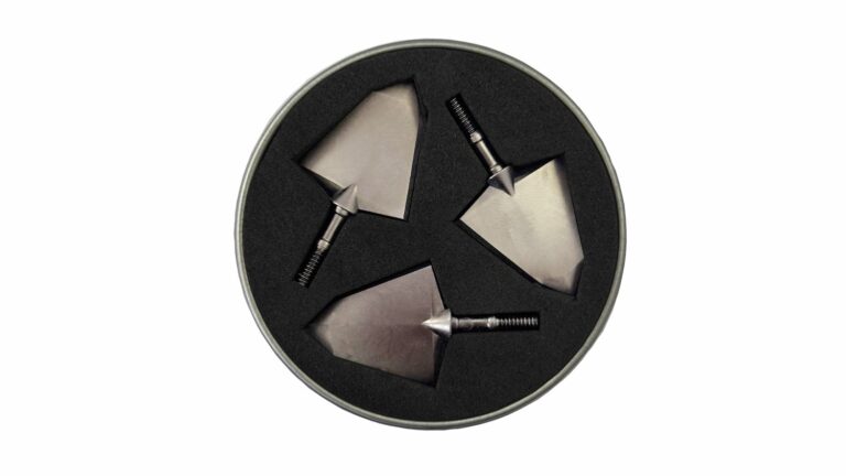 125 grain right rotation Toulou Broadheads in open tin